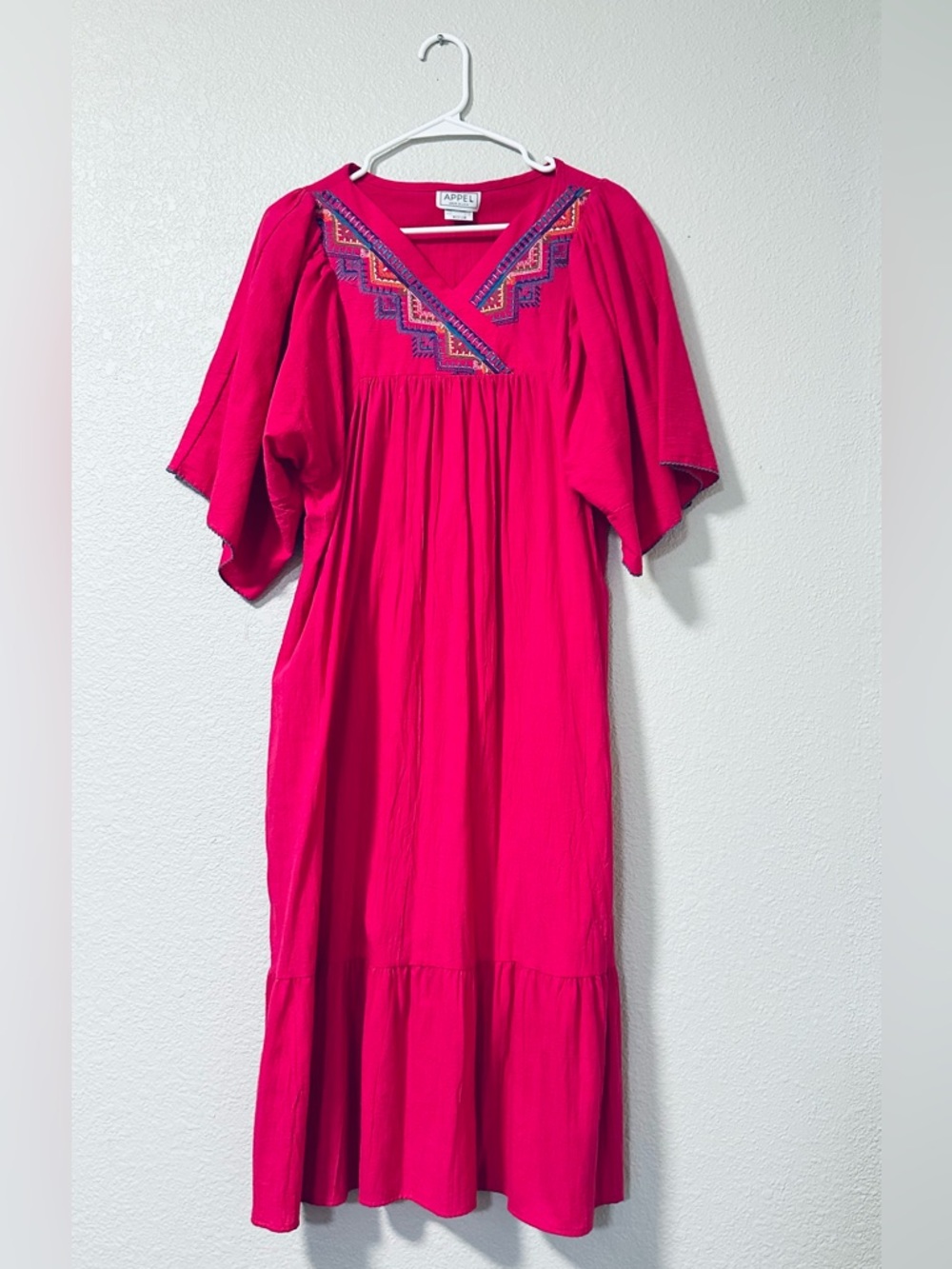 Appel Pink Embroidered V-Neck Midi Dress. Size Medium.